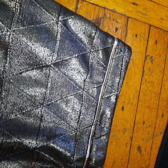 Versus Versace Metallic Pencil Skirt - Picture 7 of 7